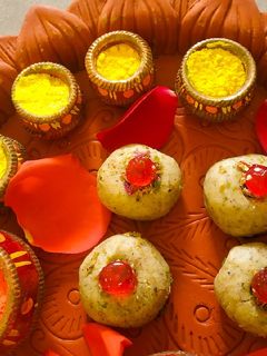 ঠান্ডাই প্যাড়া(thandai peda recipe in Bengali) রেসিপির প্রধান ছবি