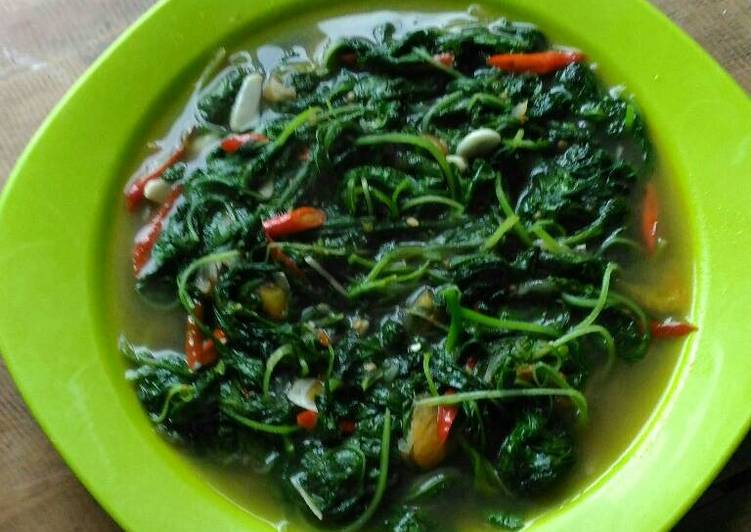 Tumis bayam ala bunda