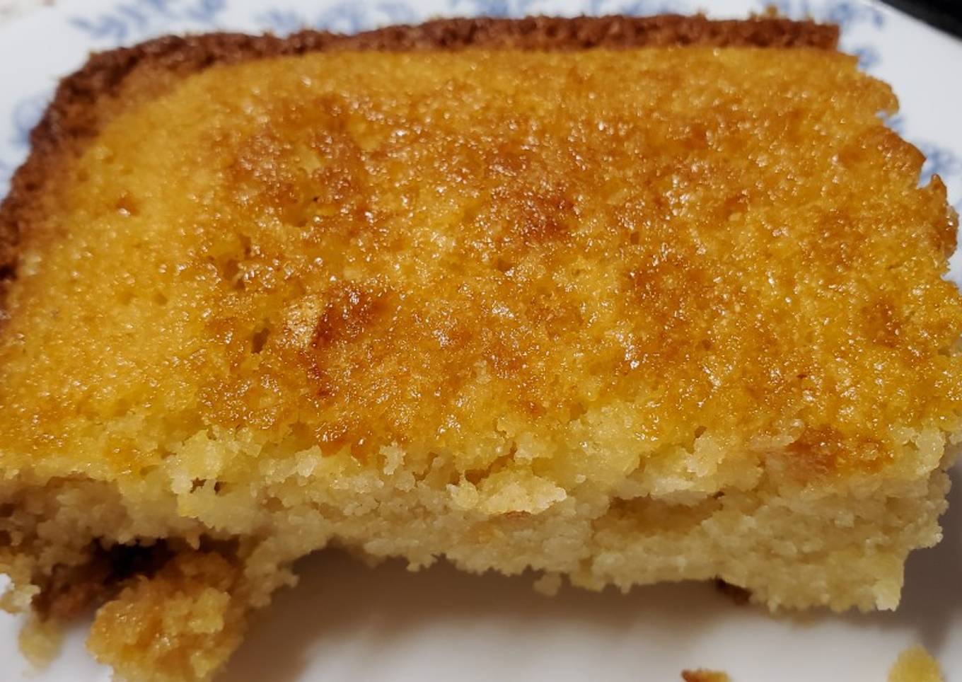 Sweet & Moist Honey Cornbread