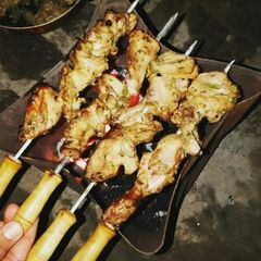 A picture of Grilled tandoori chicken.