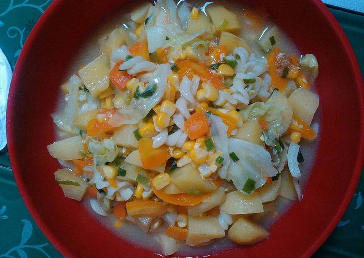 Sayur sop makaroni