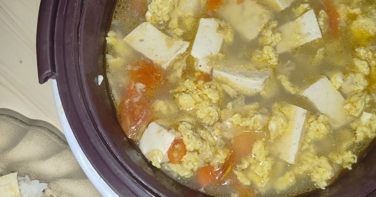 Sup Telur dan Tahu simple (rendah kalori cocok untuk diet)