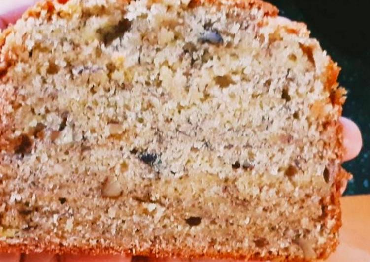 How to Prepare Perfect Banana walnut cake