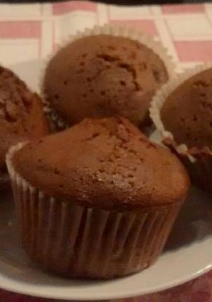 Una foto de Muffins de cambur y chocolate
