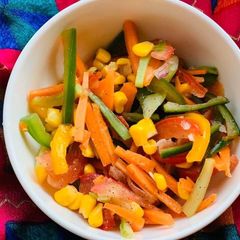 A picture of Colorful Bell peppers salad.
