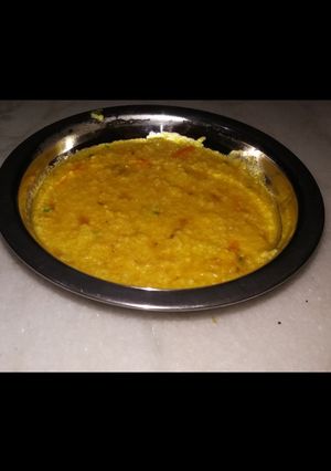 A picture of Namkeen dalia.