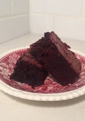 A picture of Beet Brownies .