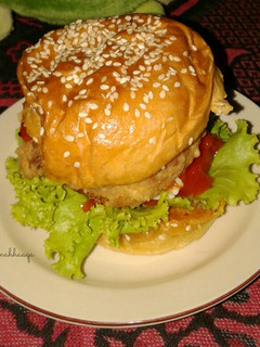Foto resep Burger Tempe dengan saos tomat homemade