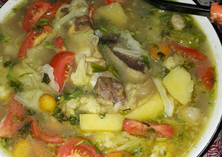 Langkah Mudah untuk Membuat Sup iga sapi dan bakso#SiapRamadhan yang Sempurna