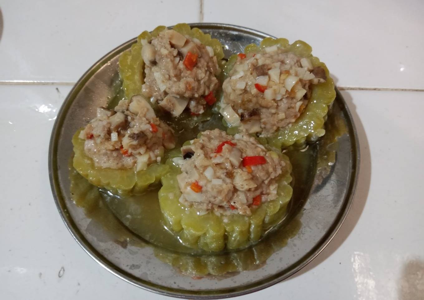 Kukus Pare Babi (non halal)