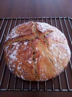 Una foto de Pan en horno holandés