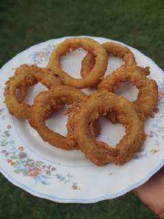 A picture of Onion Rings 😋😋😋😋.