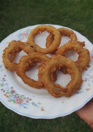 A picture of Onion Rings 😋😋😋😋.