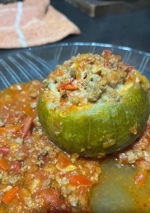 Una foto de Zapallitos Rellenos con Salsa Roja