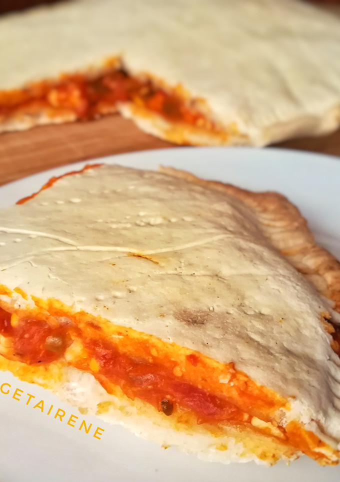 Una foto de Empanada de pisto y tofu (vegana y sin gluten)
