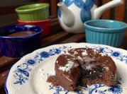 Gambar choco lava cake coklat batangan