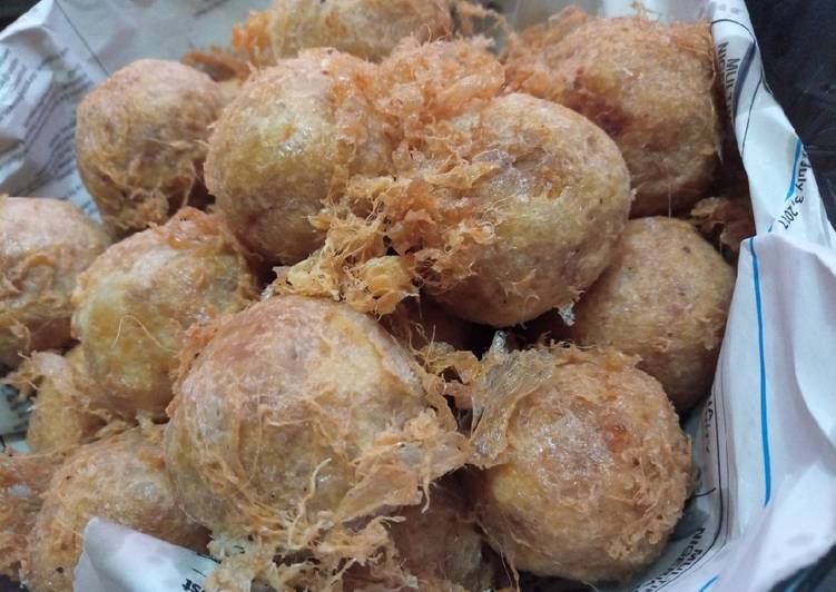 Recipe of Perfect Dipped-in-egg fried yamballs