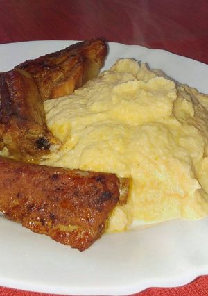 Mézes-mustáros oldalas, zöldséges zellerpürével recept fotója