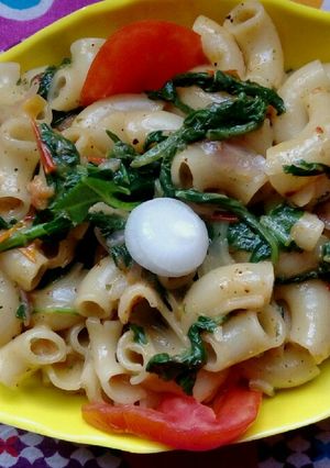 A picture of Tomato Spinach Pasta.