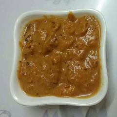 A picture of Momo ki tikhi chutney.