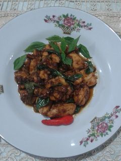 Foto resep Pad Kra Pao Gai (Stir- Fry Chicken With Basil Leaf)#FestivalResepAsia#Thailand#Ayam