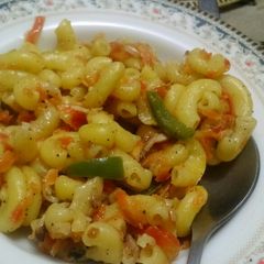 A picture of Chicken macroni.