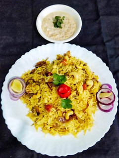 मिक्स वेज पुलाव (Mix veg pulao recipe in Hindi) रेसिपी मुख्य फोटो