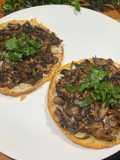 Champiñones portobello marinados