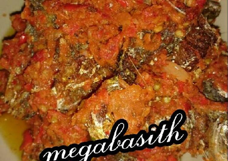 Resep Balado ikan selar yang Lezat