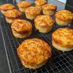 A picture of Cheese muffins.
