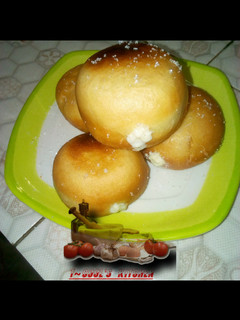 A picture of Filled Doughnut.