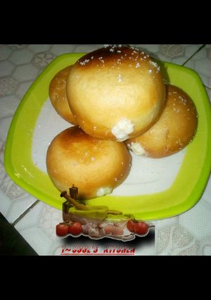A picture of Filled Doughnut.