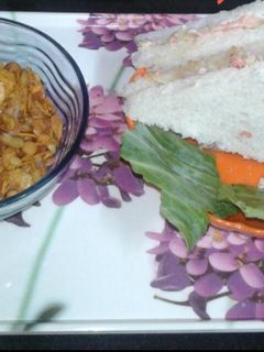 वेज चीज़ सेडविच (veg cheese sandwich recipe in Hindi) रेसिपी मुख्य फोटो