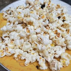 Salty popcorn A picture of Salty popcorn.