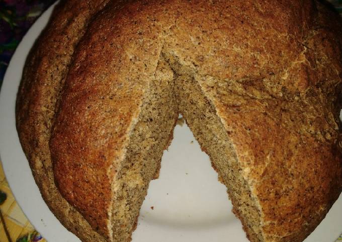 Пшенично-ржаной хлеб на прессованных дрожжах в духовке