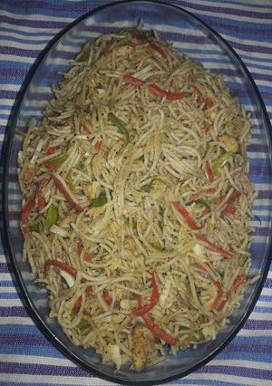 A picture of Chicken Chowmin.