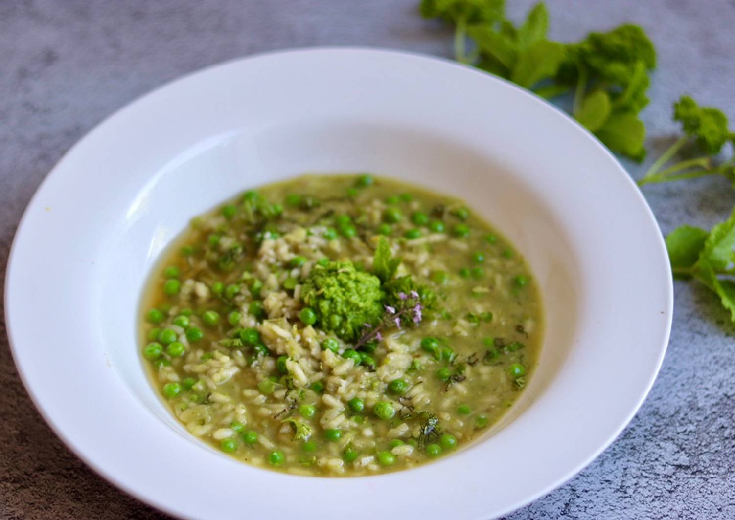 Risi e Bisi Peas and mints risotto 💚 Recipe by Yui Miles Cookpad