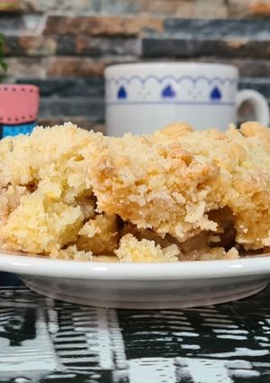 Una foto de Crumble de manzana 🍎 fácil