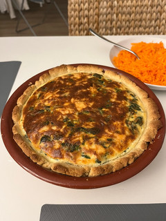 Una foto de Quiche de salmón y espinacas