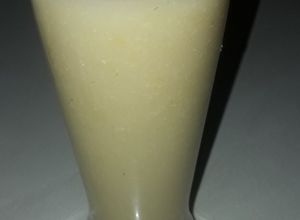 Una foto de Colada de quaker con naranjilla