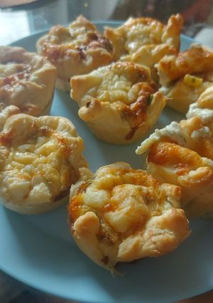 Mediterrán mini quiche recept fotója