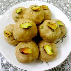 Rice Ladoo A picture of Rice Ladoo.