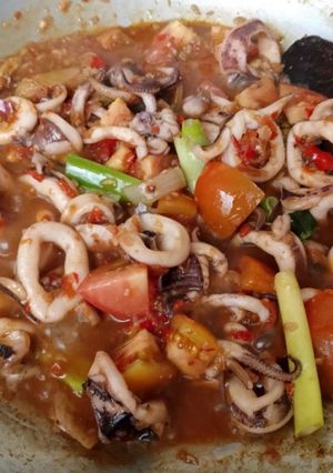 Foto resep Cumi masak pedis