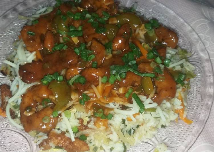 Fried rice with Manchurian gravy and noodles
