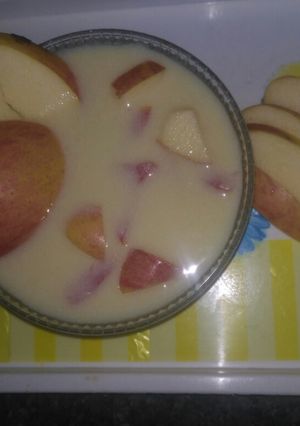 A picture of Fruit Custard.