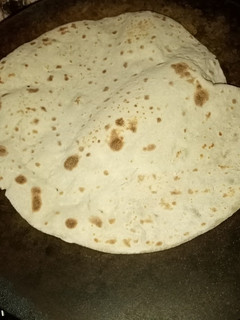 A picture of Mix chakki And fine ata roti.