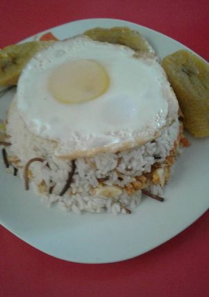 Una foto de Arroz tapado