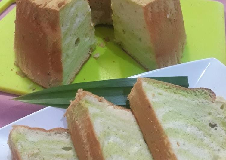 Chiffon pandan keju