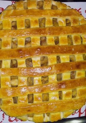 Una foto de Kuchen de Manzana - Karina 🥮🍎