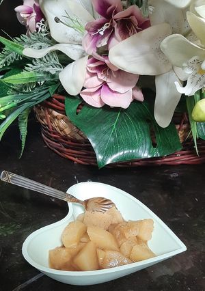 عکسی از دستور کمپوت سیب رژیمی